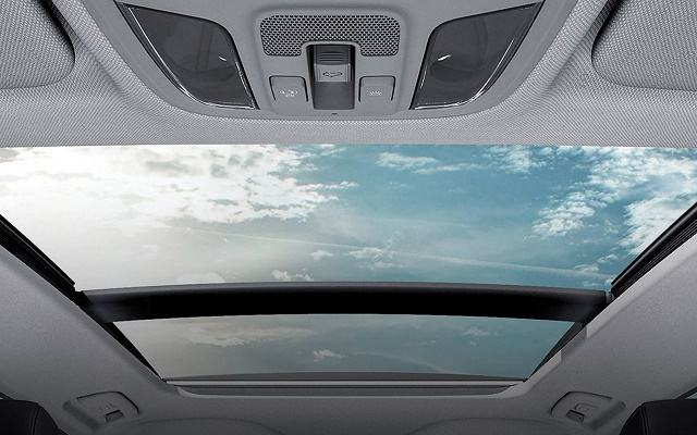 Cửa sổ trời toàn cảnh trên Kia Optima Cửa sổ trời toàn cảnh trên Kia Optima